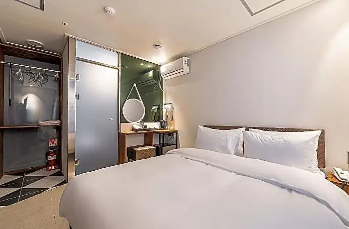 Hotel Ddk 2*