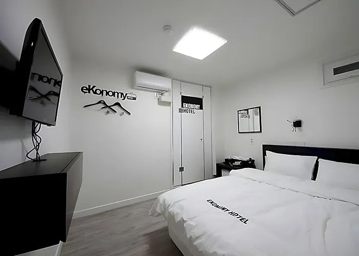 Ddk Hotel